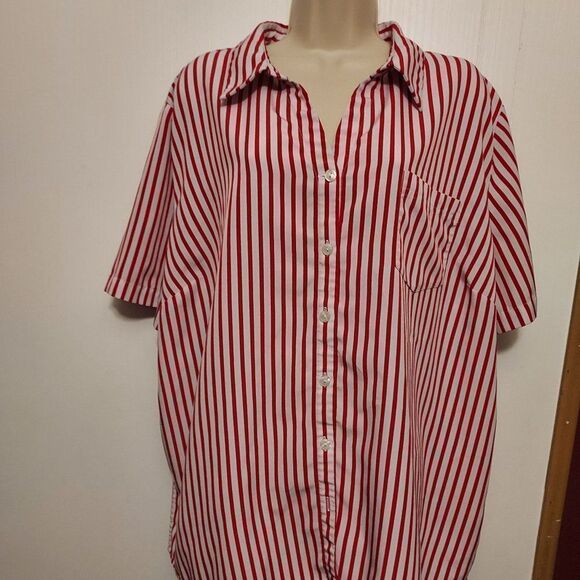 - Jaclyn Smith Plus red and white stripes 24W pit to pit 27 inch 29 inch… - Picture 1 of 2